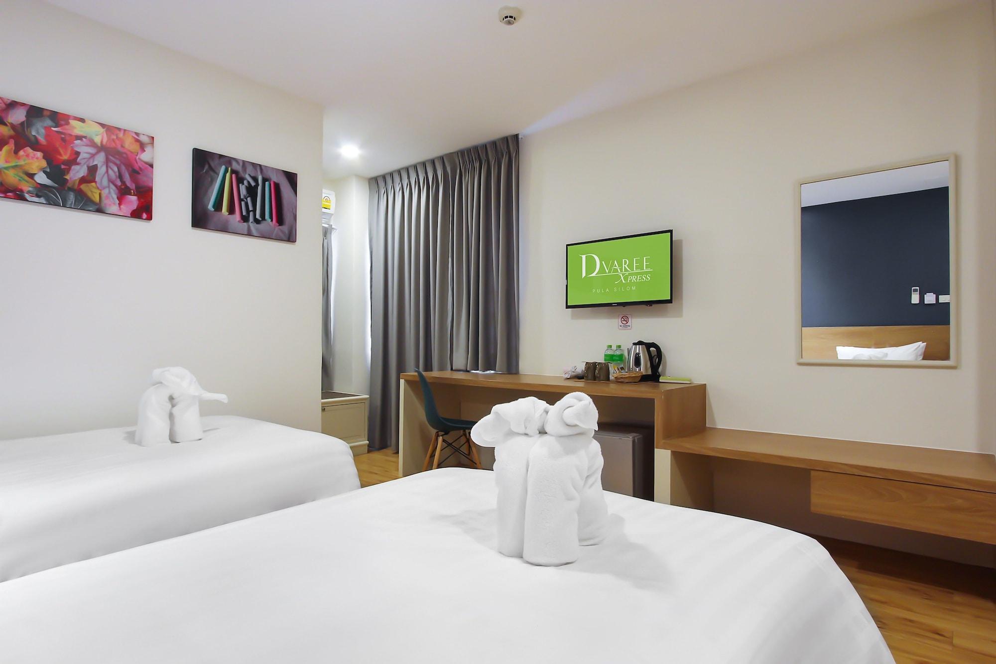 Pula Silom Hotel Bangkok Buitenkant foto